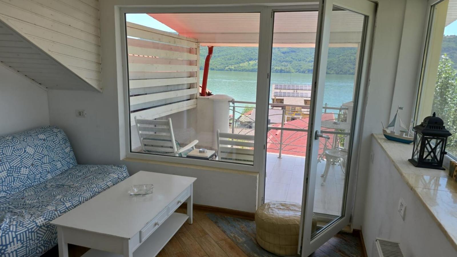 Hotel Casa Marina Ieşelniţa Exteriér fotografie