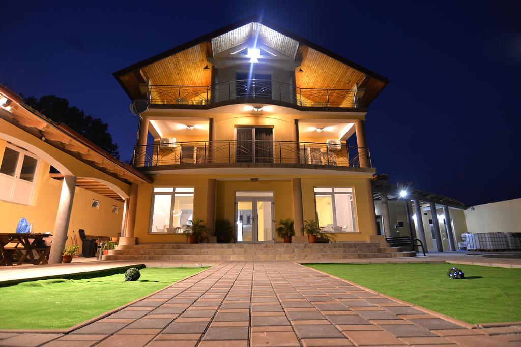 Hotel Casa Marina Ieşelniţa Exteriér fotografie