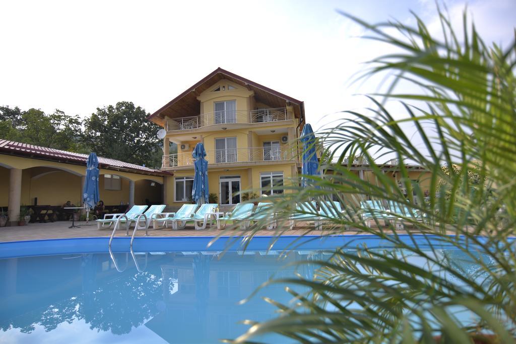 Hotel Casa Marina Ieşelniţa Exteriér fotografie