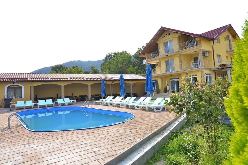 Hotel Casa Marina Ieşelniţa Exteriér fotografie