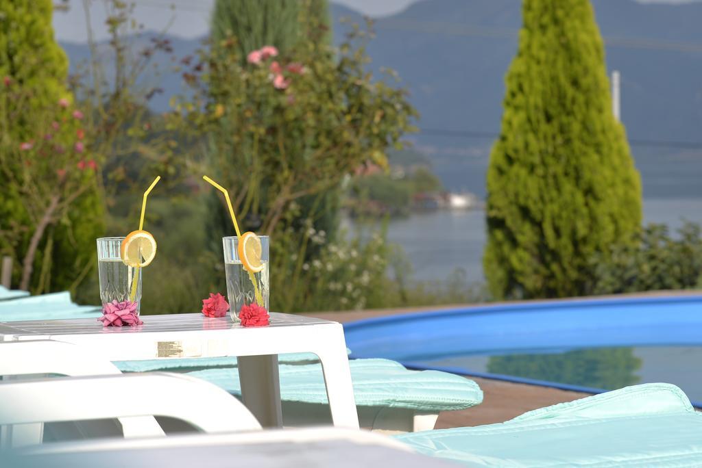 Hotel Casa Marina Ieşelniţa Exteriér fotografie