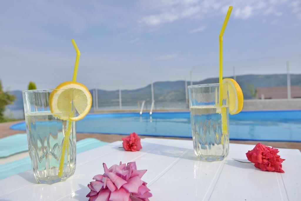 Hotel Casa Marina Ieşelniţa Exteriér fotografie