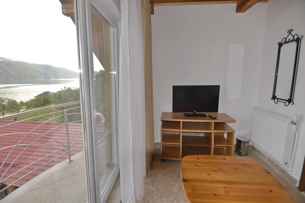 Hotel Casa Marina Ieşelniţa Exteriér fotografie