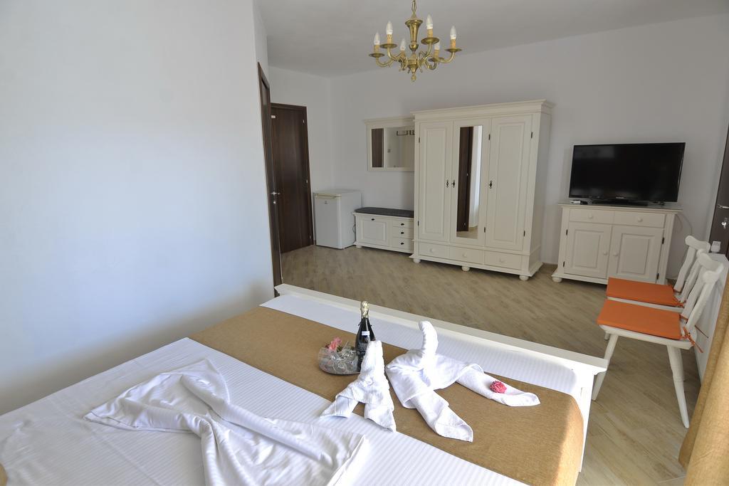 Hotel Casa Marina Ieşelniţa Exteriér fotografie