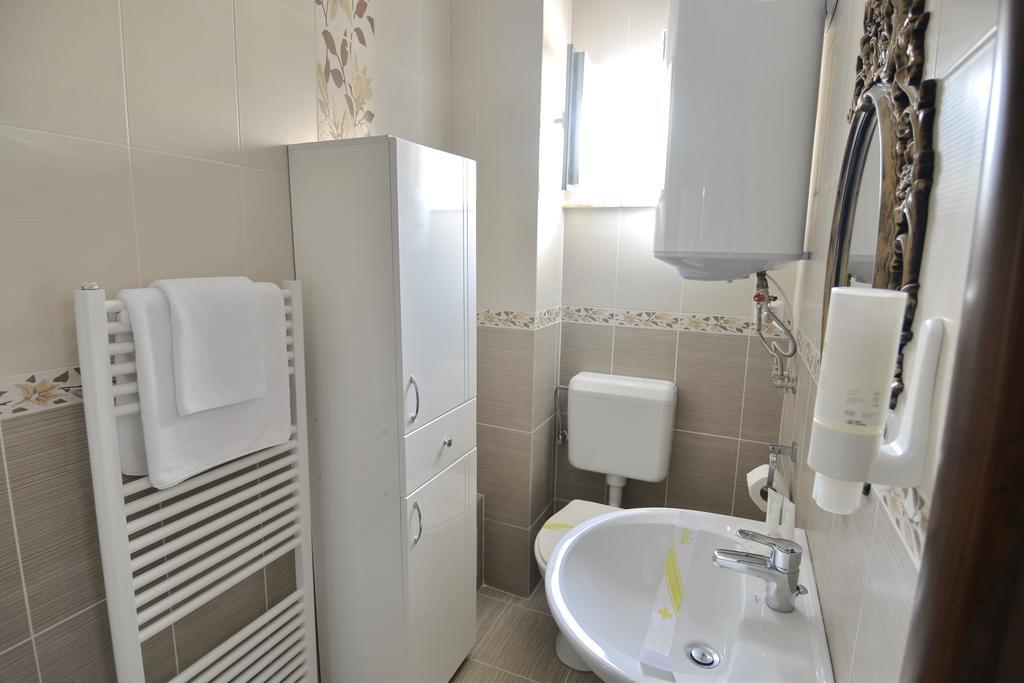 Hotel Casa Marina Ieşelniţa Exteriér fotografie