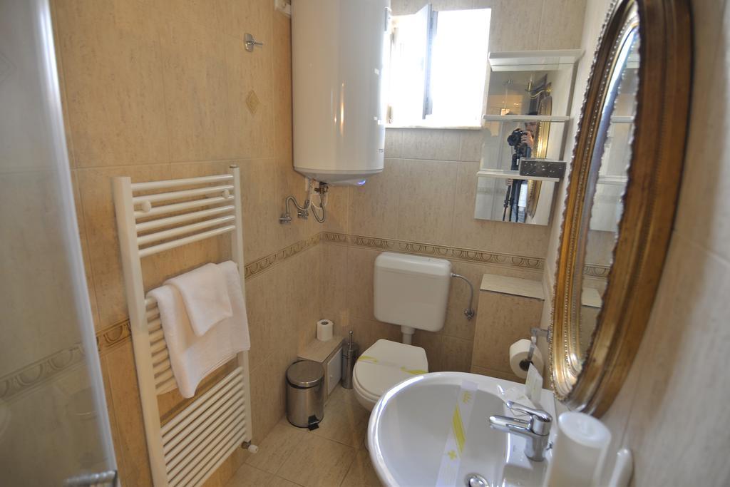 Hotel Casa Marina Ieşelniţa Exteriér fotografie