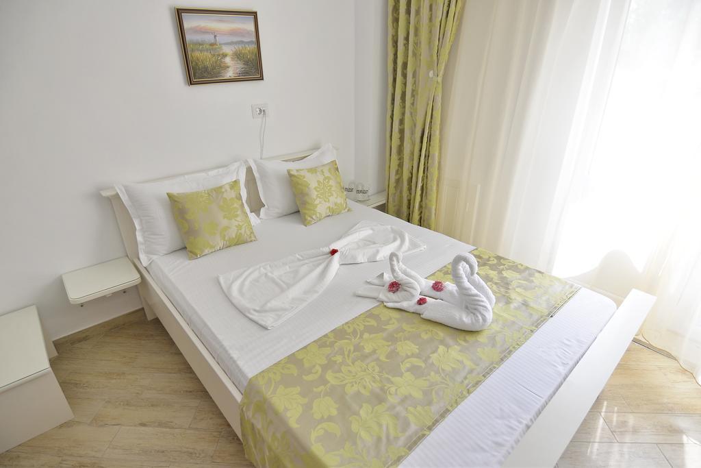 Hotel Casa Marina Ieşelniţa Exteriér fotografie