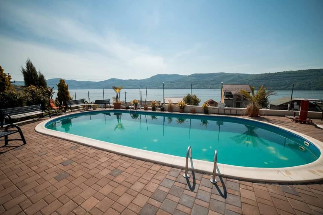 Hotel Casa Marina Ieşelniţa Exteriér fotografie
